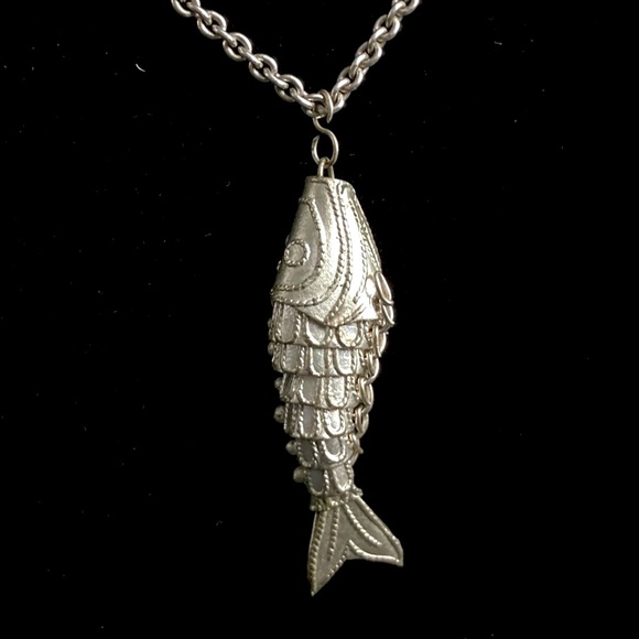 Vintage Articulated Fish Pendant | Jointed Moving Fish | 16" 925 Necklace - Picture 5 of 11